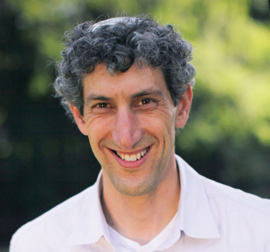 Hillel Executive Director Adam Naftalin-Kelman headshot